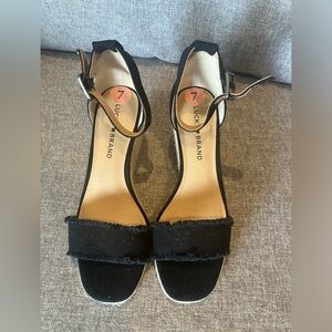 Lucky Brand Sandals